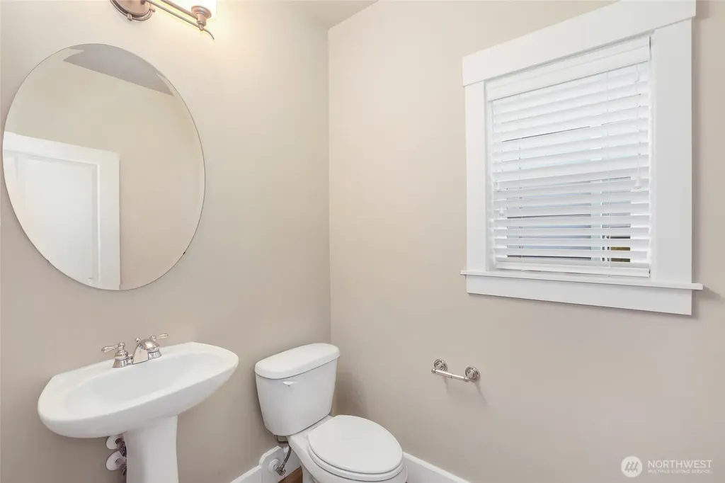 3907 Cameron Drive NE Lacey WA 98516