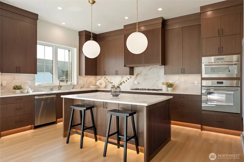 1301 Leighton Street Blaine WA 98230