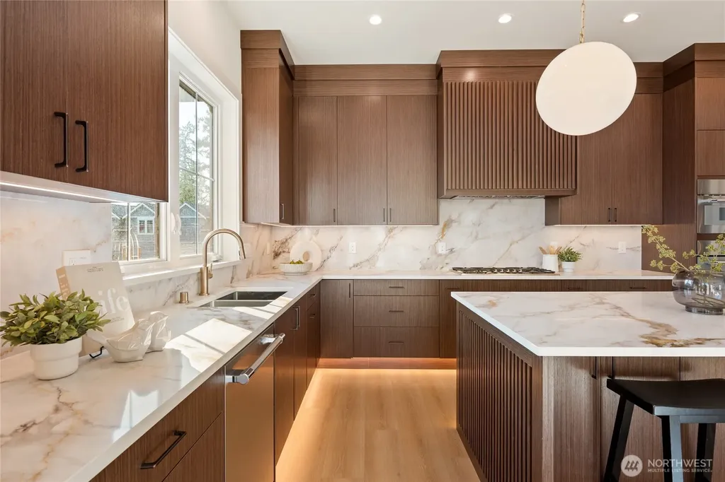 1301 Leighton Street Blaine WA 98230