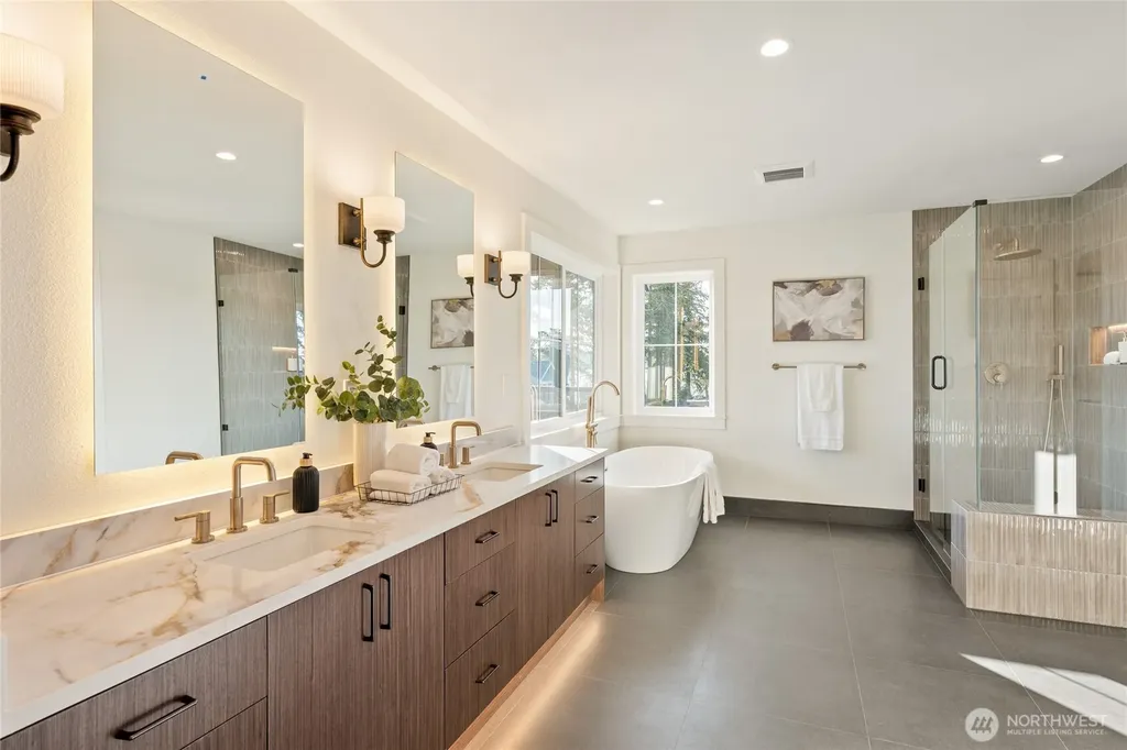 1301 Leighton Street Blaine WA 98230