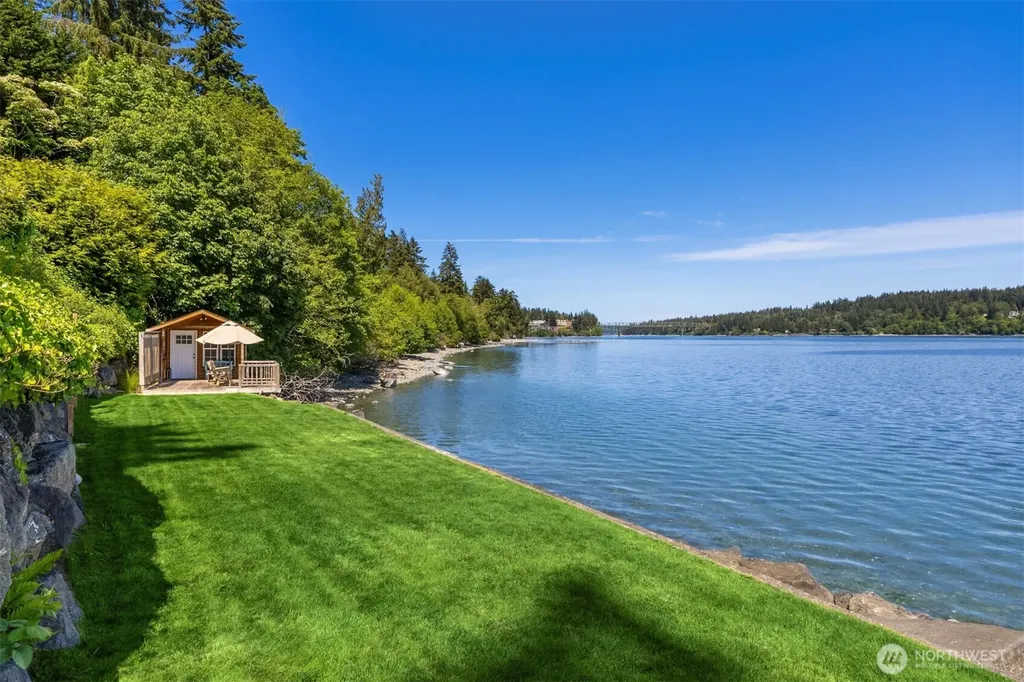 15550 Sandy Hook Rd NE Poulsbo WA 98370