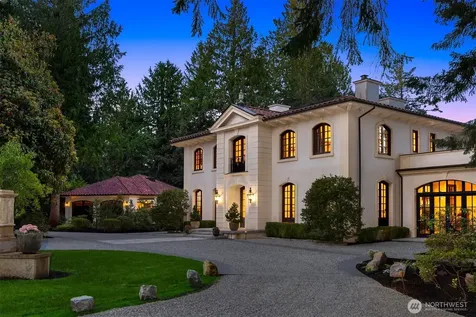 8010 Grand Avenue NE Bainbridge Island WA 98110