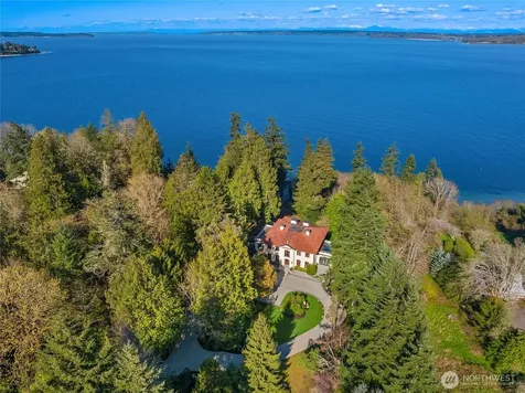 8010 Grand Avenue NE Bainbridge Island WA 98110