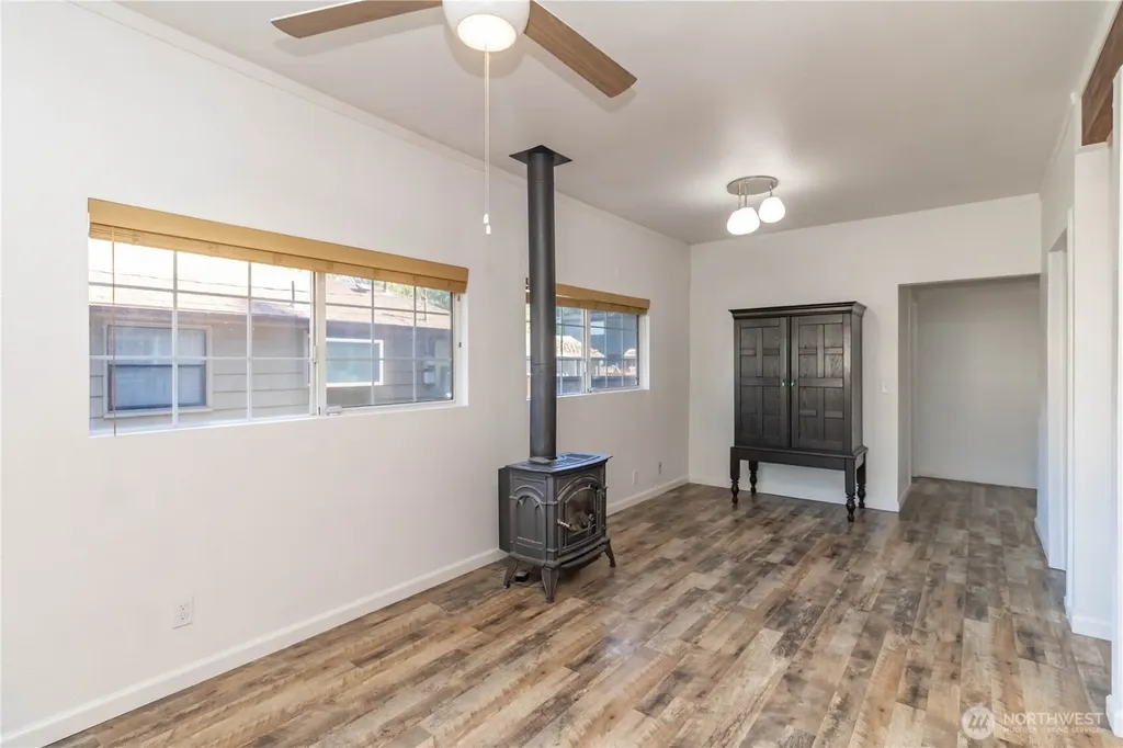 622 2nd Avenue S Kent WA 98032
