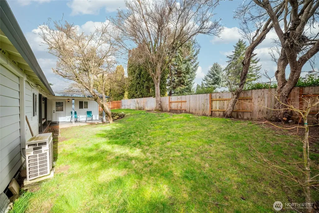 10417 NW 24th Avenue Vancouver WA 98685