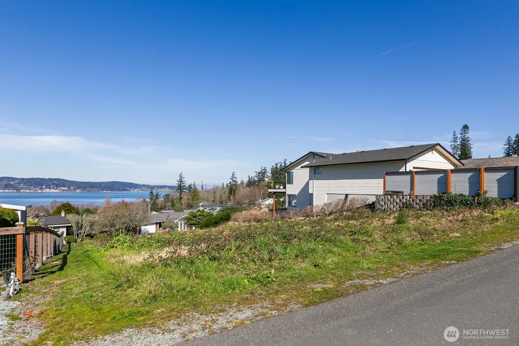0 Gladstone Drive Camano Island WA 98282