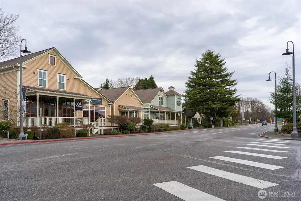 623 Morris La Conner WA 98257