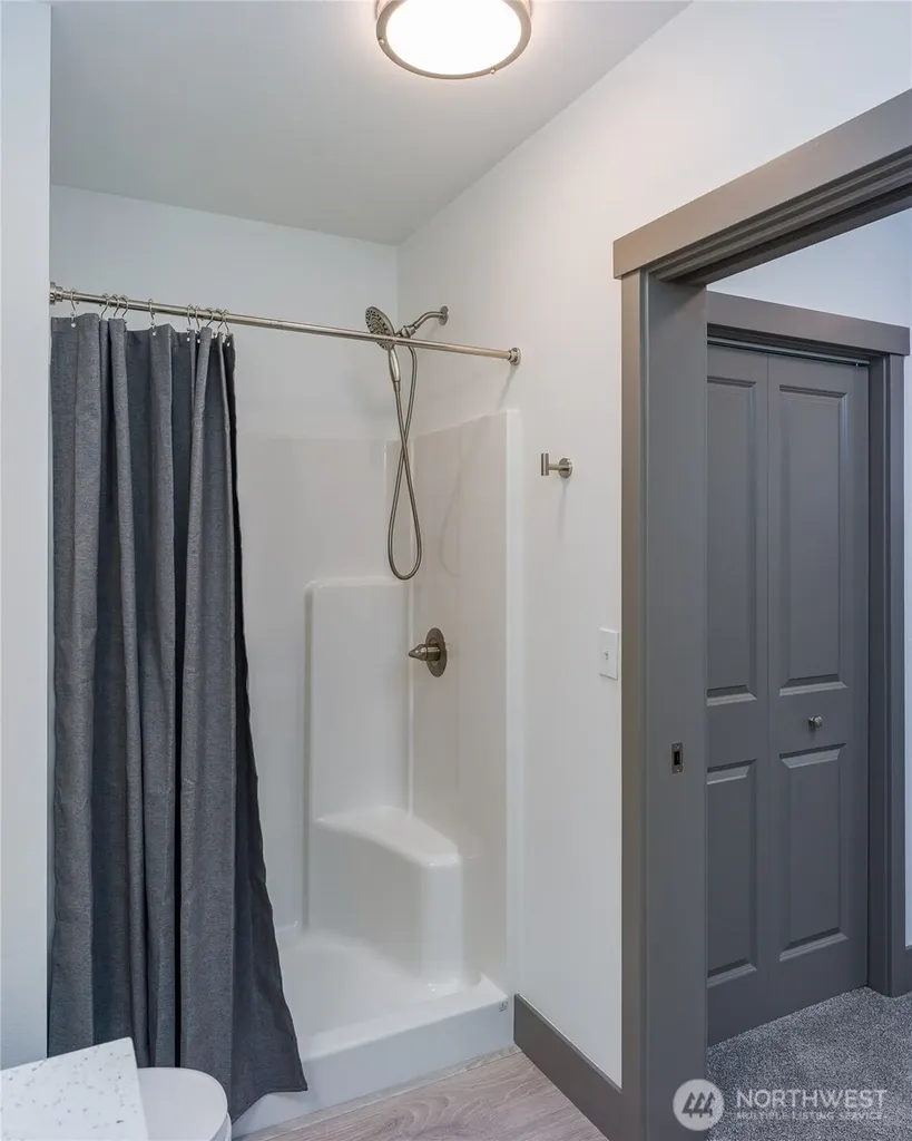 623 Morris La Conner WA 98257