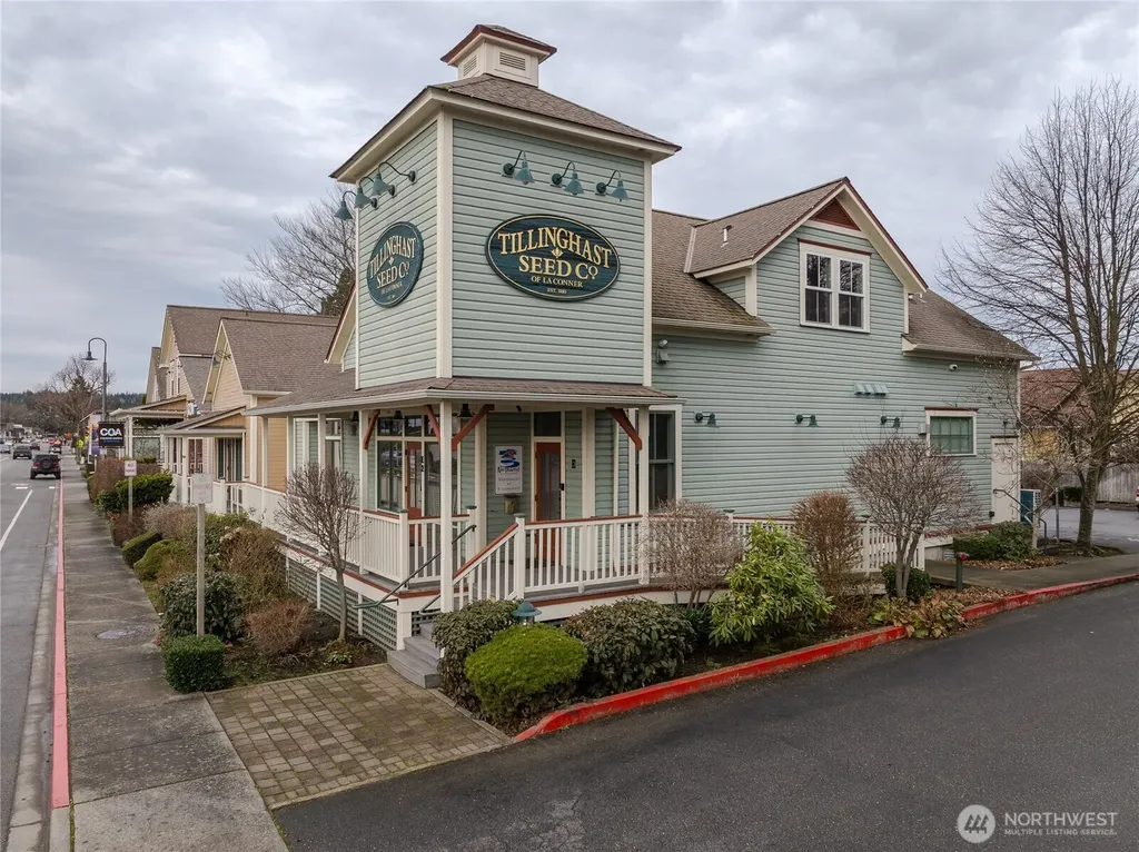 623 Morris La Conner WA 98257