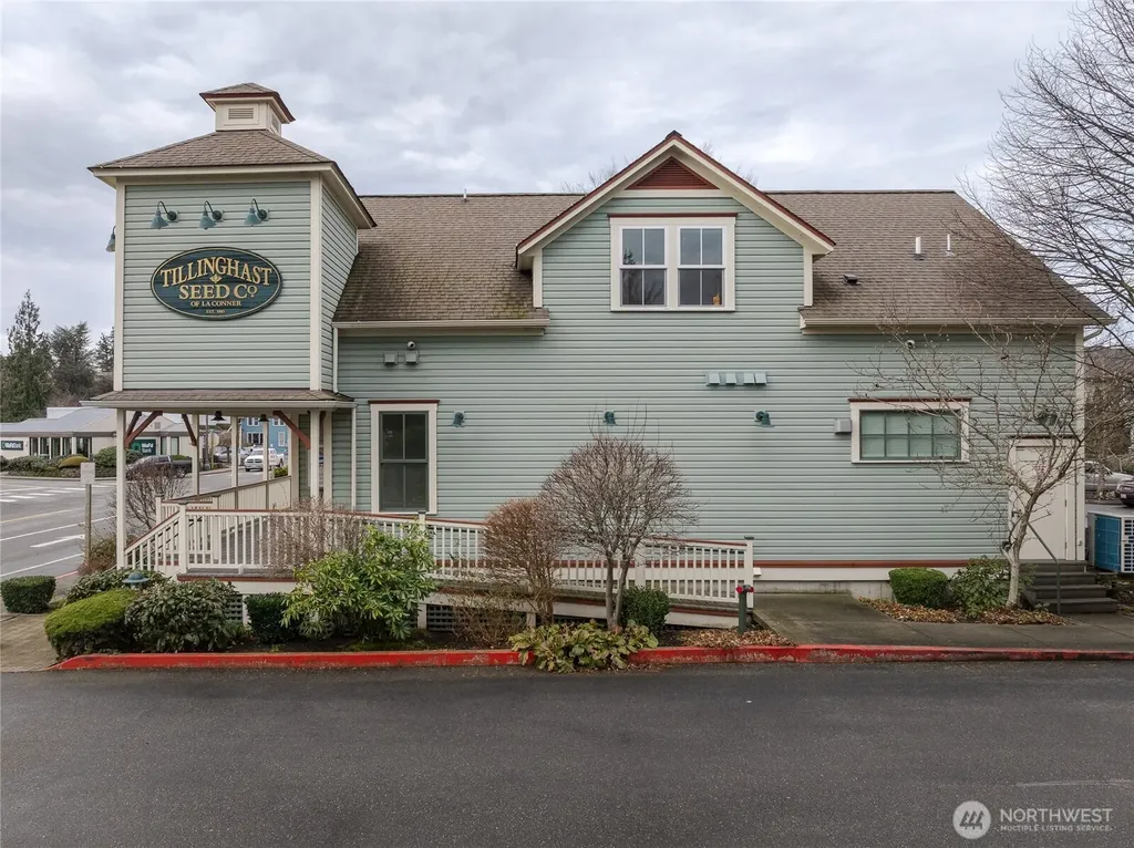 623 Morris La Conner WA 98257