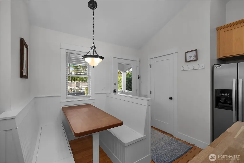 73 Sellwood Lane Pacific Beach WA 98571
