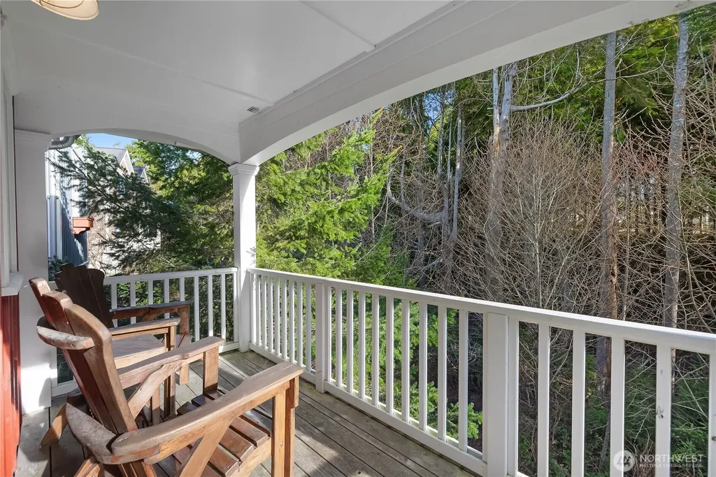 73 Sellwood Lane Pacific Beach WA 98571