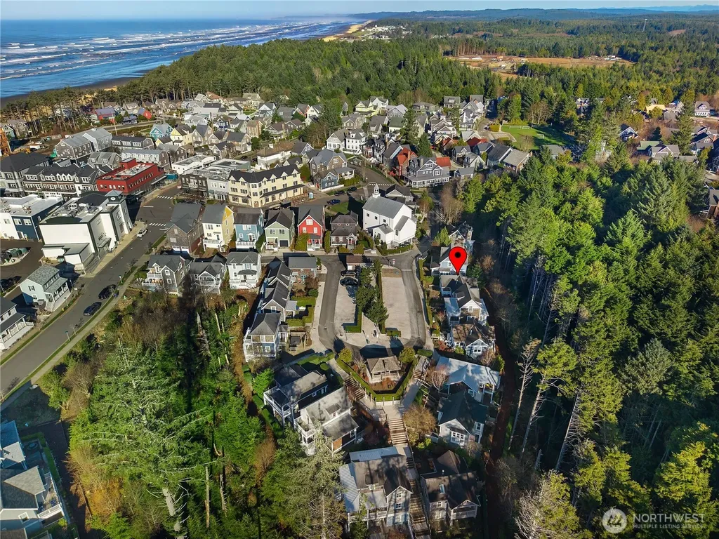 73 Sellwood Lane Pacific Beach WA 98571