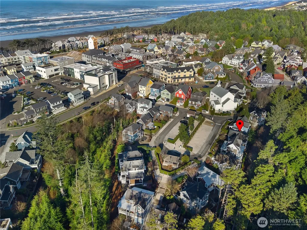 73 Sellwood Lane Pacific Beach WA 98571