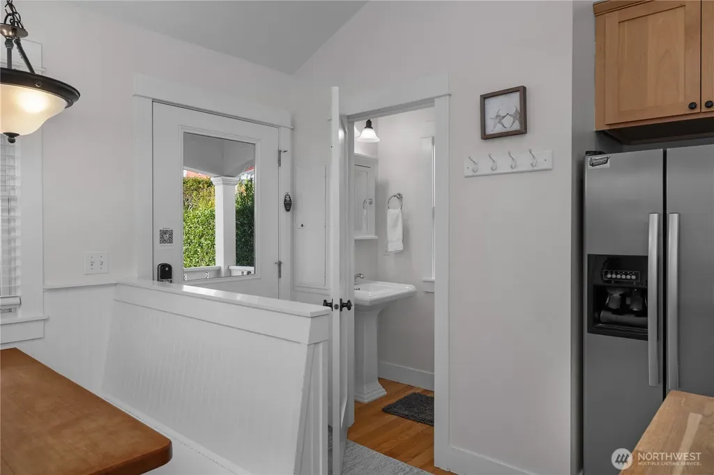 73 Sellwood Lane Pacific Beach WA 98571
