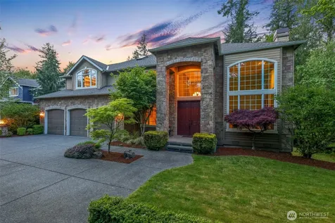 25846 NE 4th Place Sammamish WA 98074