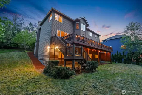 25846 NE 4th Place Sammamish WA 98074