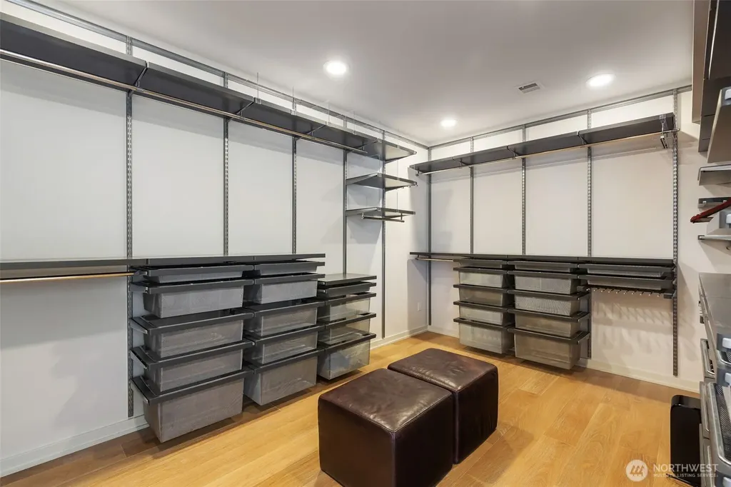 7734 Seward Park Avenue S Seattle WA 98118