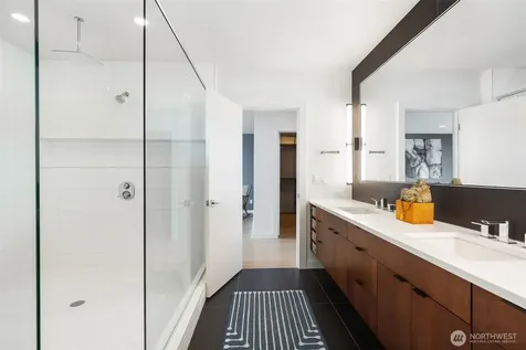 7734 Seward Park Avenue S Seattle WA 98118