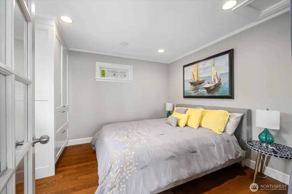 10207 NE 60th Street Kirkland WA 98033