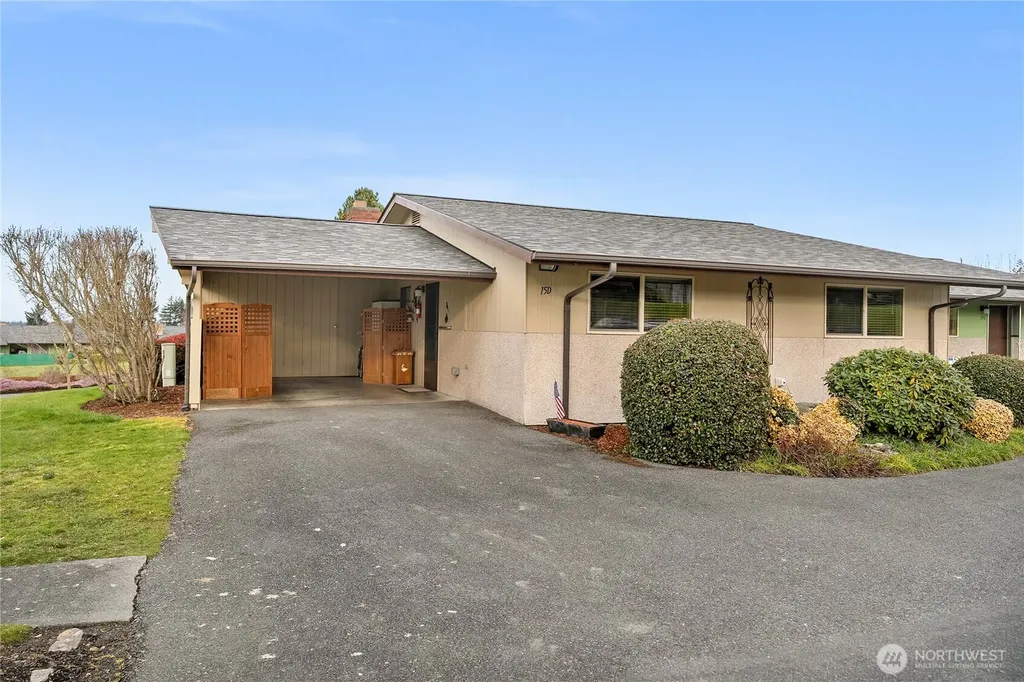 1301 S Third Avenue Sequim WA 98382