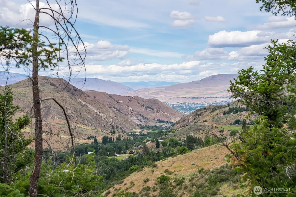 35 Watchman Lane Wenatchee WA 98801