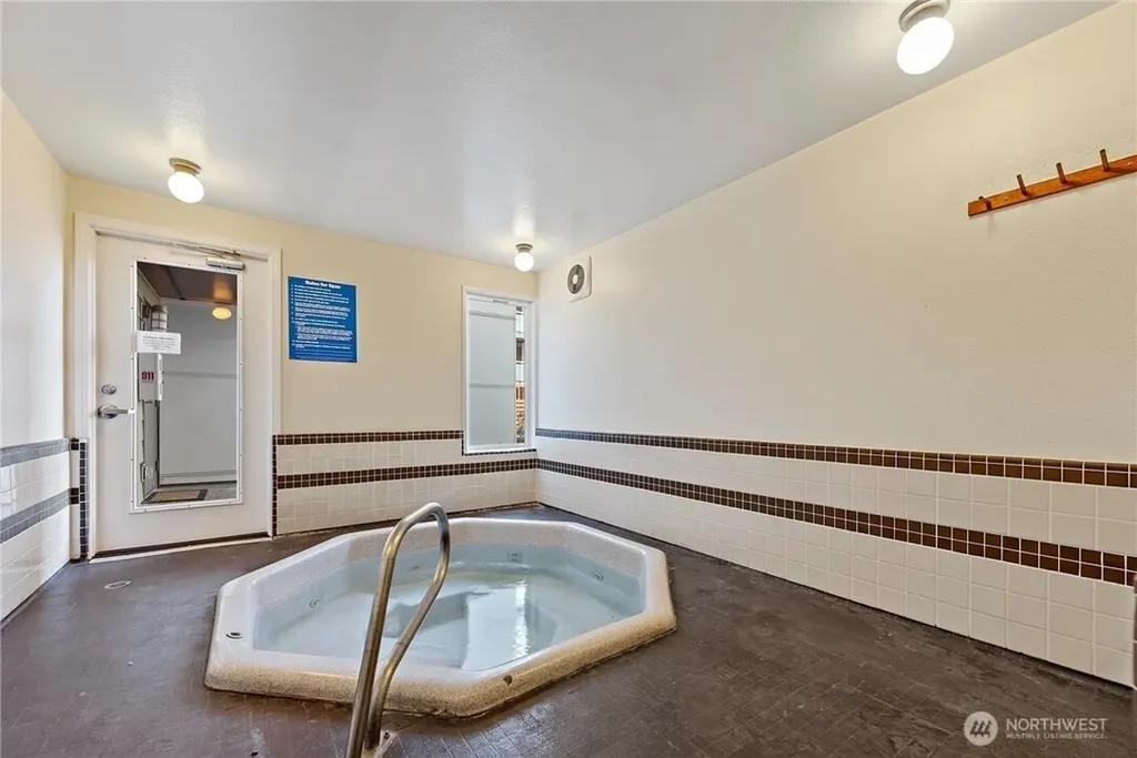 10501 8th Avenue NE Seattle WA 98125