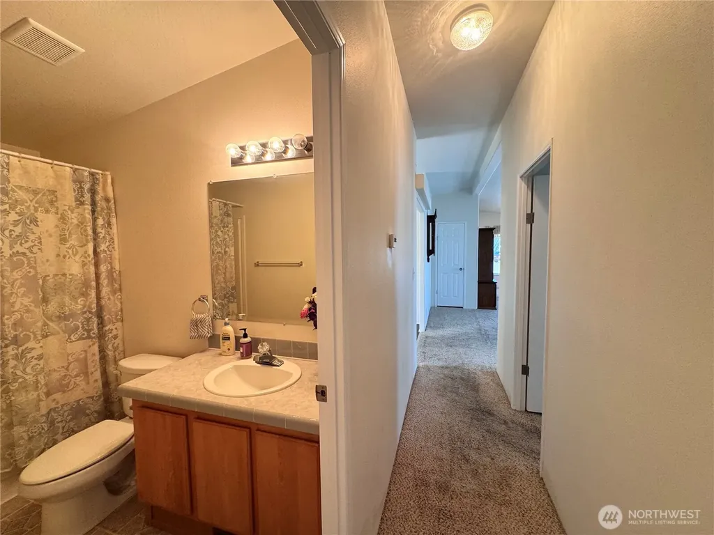 528 N 7th Avenue Sequim WA 98382