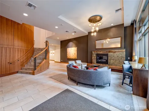 910 Lenora Street Seattle WA 98121