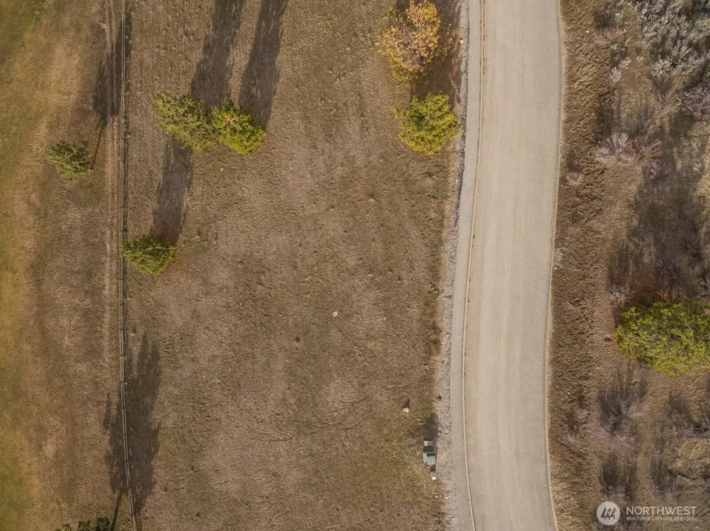 320 Paintbrush Road Chelan WA 98816