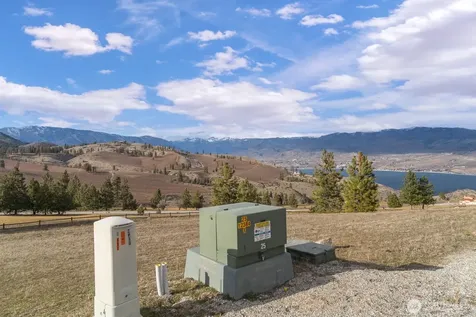 320 Paintbrush Road Chelan WA 98816