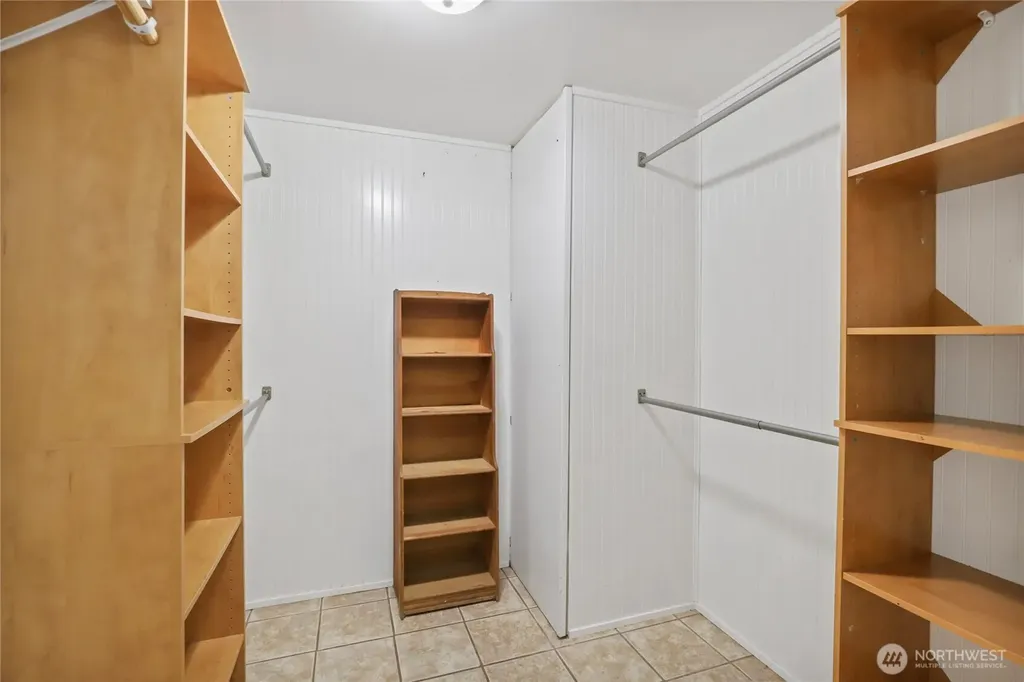 845 SW Shannon Drive Port Orchard WA 98367
