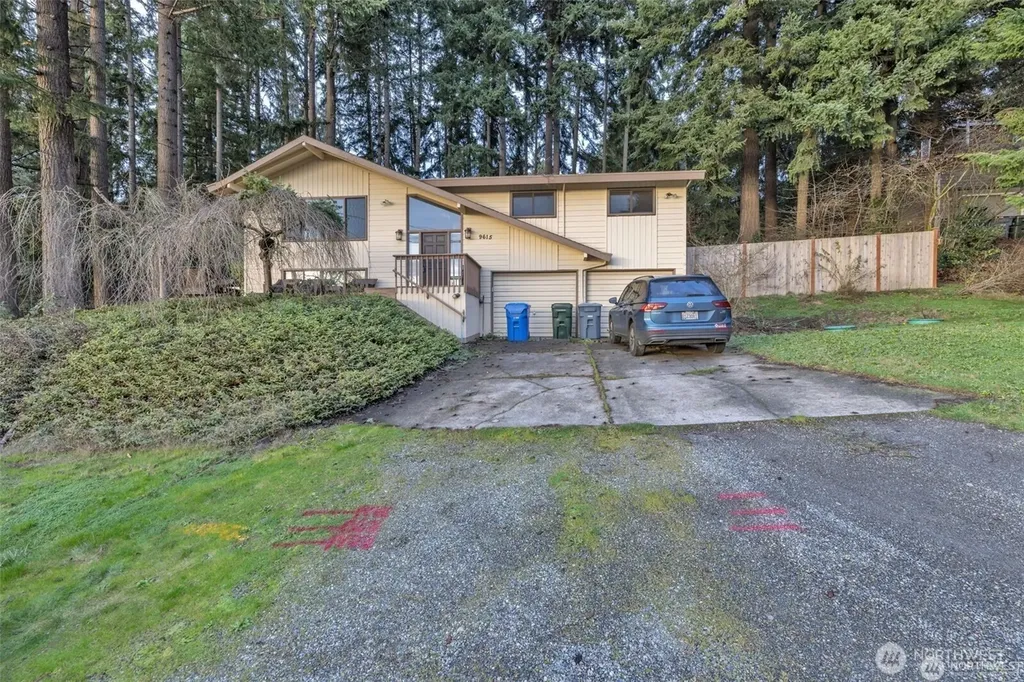 9615 36th Street E Edgewood WA 98371