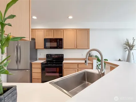 5807 14th Drive W Everett WA 98203
