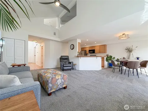 5807 14th Drive W Everett WA 98203