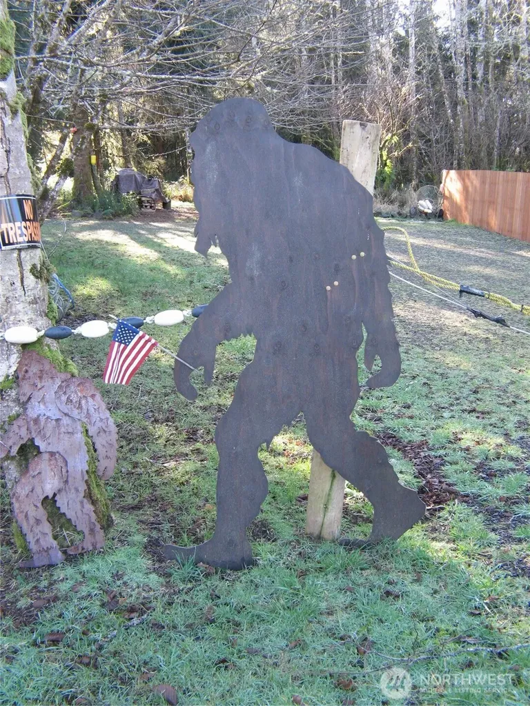 1704 320th Place Ocean Park WA 98640
