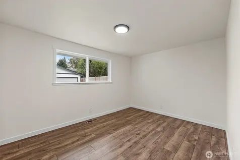 1615 S 84th Street Tacoma WA 98444