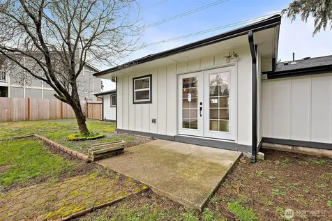 1615 S 84th Street Tacoma WA 98444