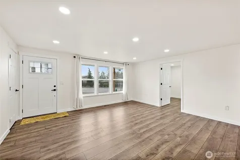 1615 S 84th Street Tacoma WA 98444