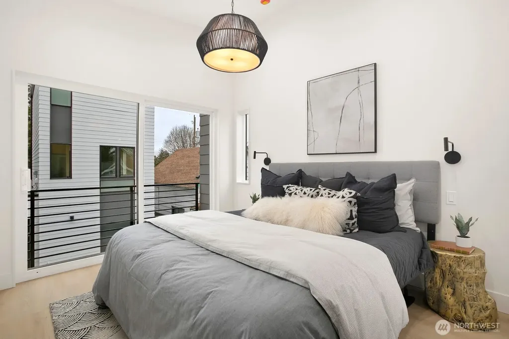 4217 S Findlay Street Seattle WA 98118