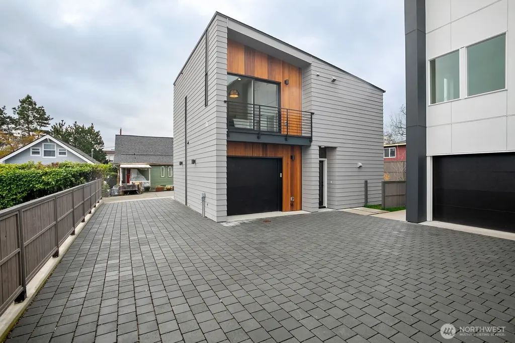 4217 S Findlay Street Seattle WA 98118