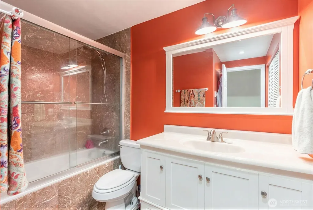 975 Aberdeen Avenue NE Renton WA 98056