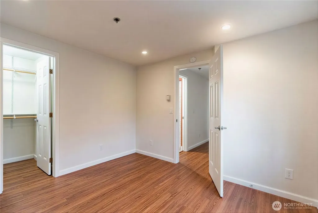 975 Aberdeen Avenue NE Renton WA 98056