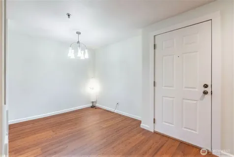 975 Aberdeen Avenue NE Renton WA 98056