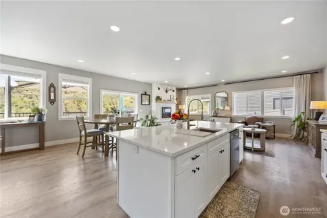 9968 Griffith Place Entiat WA 98822
