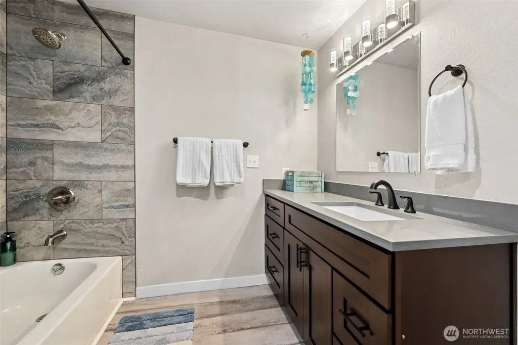 34 4th Street S Pacific Beach WA 98571
