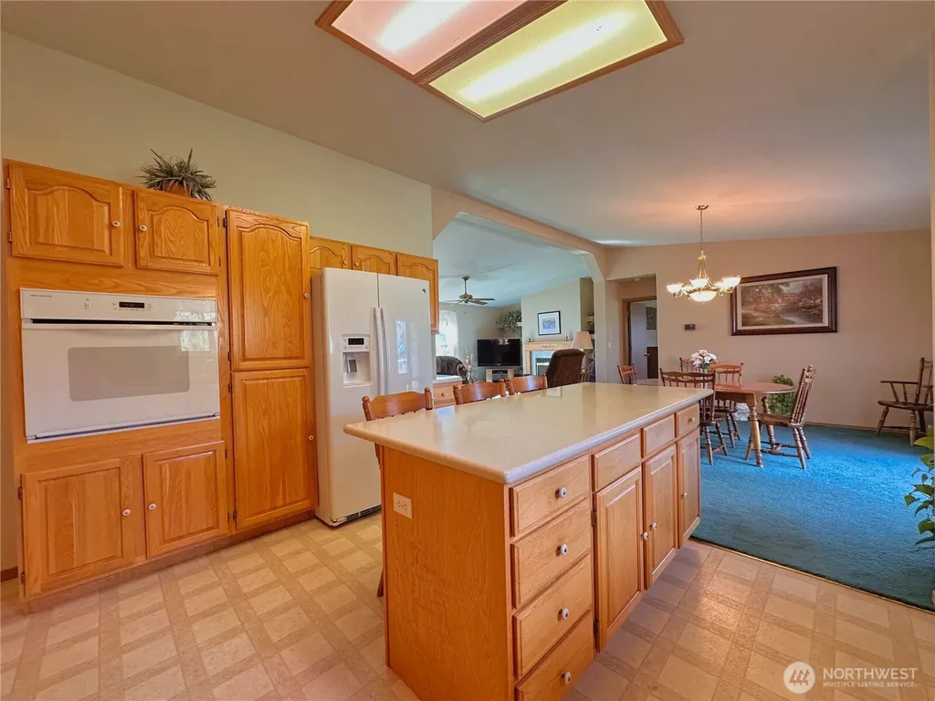 55086 Bay Area Drive NE Electric City WA 99123