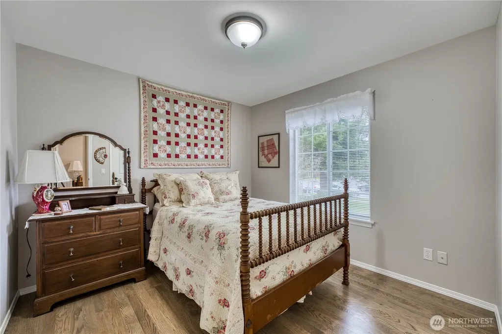 1355 Olsen Avenue Buckley WA 98321