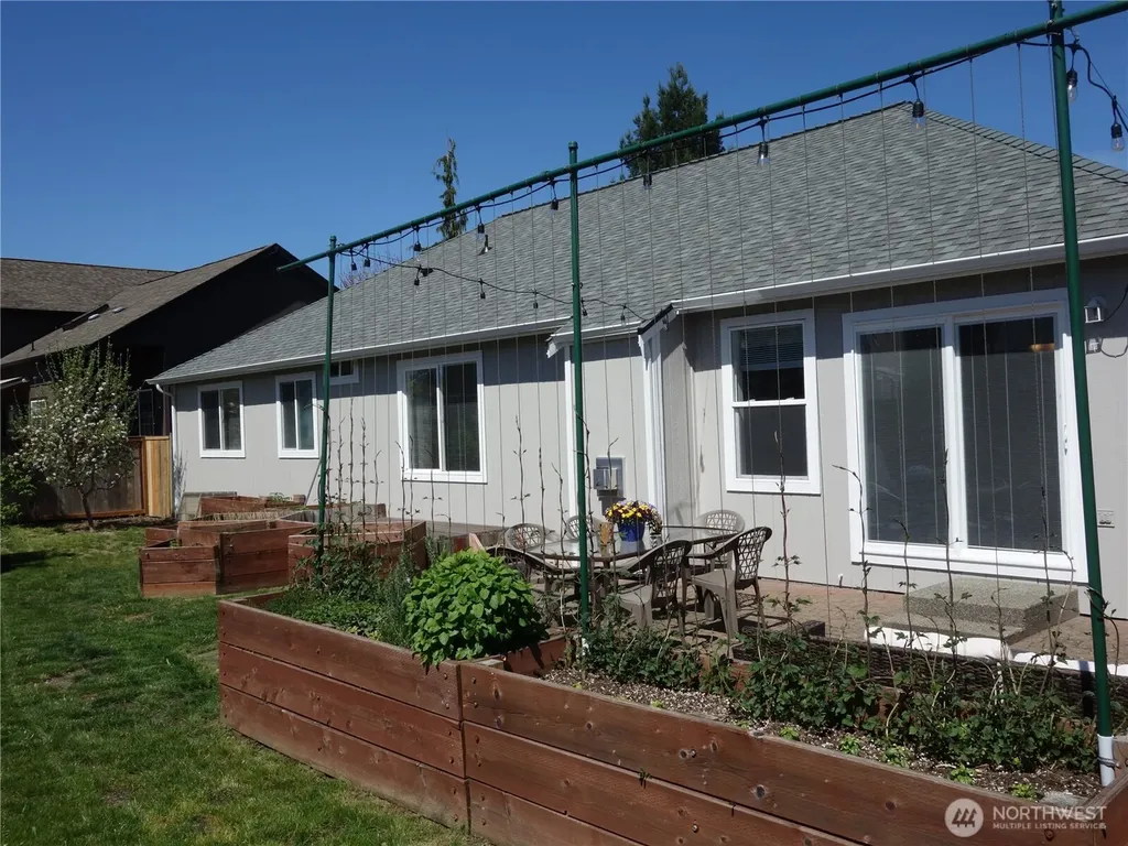 1355 Olsen Avenue Buckley WA 98321