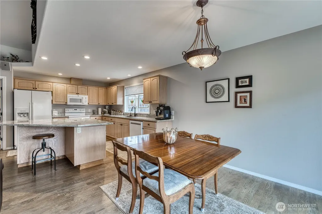 1355 Olsen Avenue Buckley WA 98321